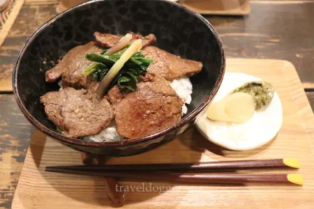 ユク丼
